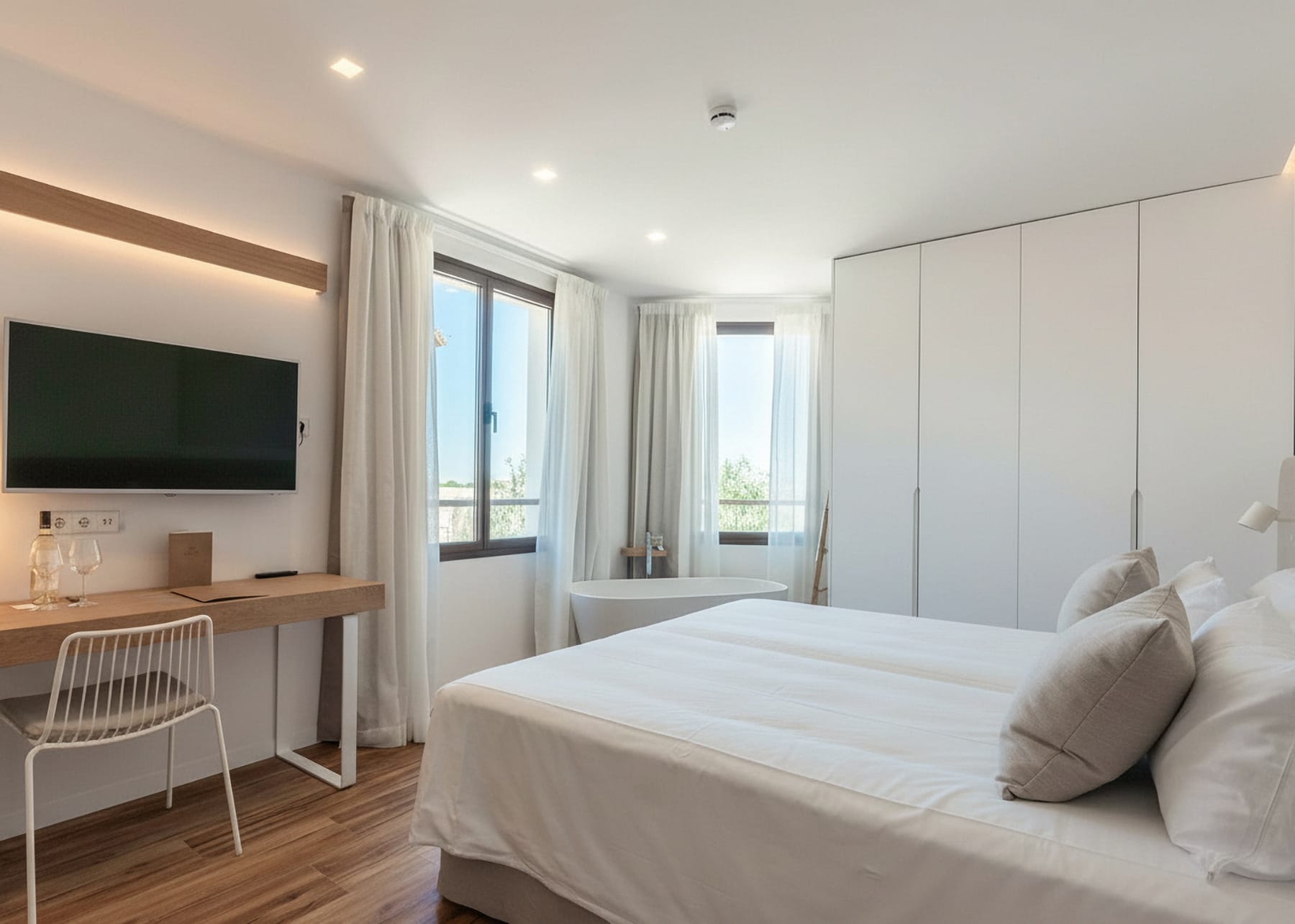 Ynaira Superior Room 3 2 Ynaira-Superior-Room-3-2